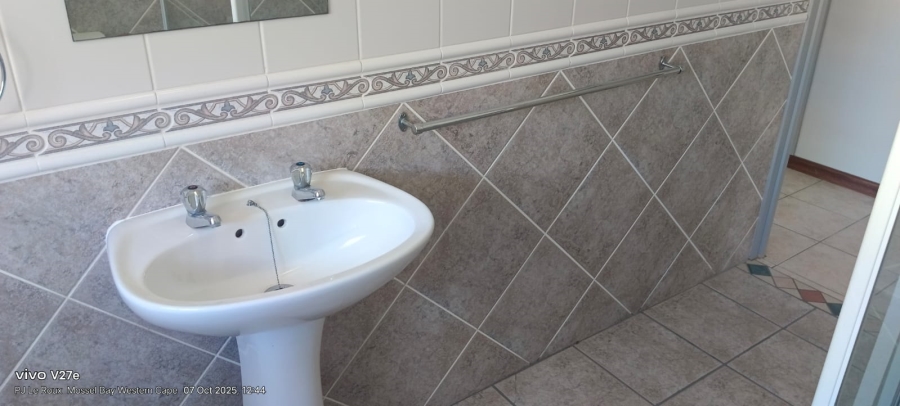 To Let 3 Bedroom Property for Rent in Linkside Western Cape